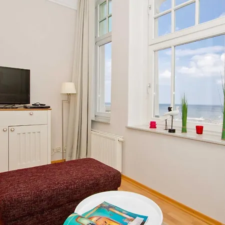 Dora Apartment *