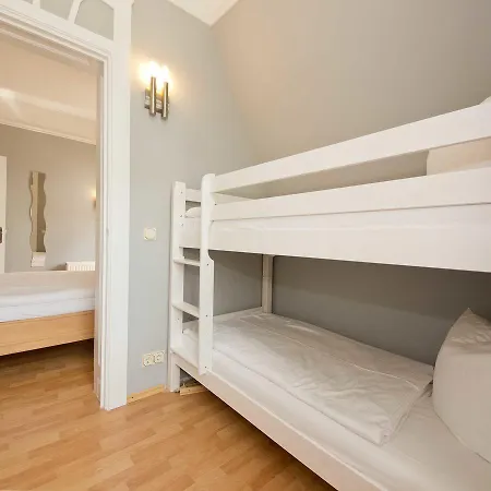Dora Apartment